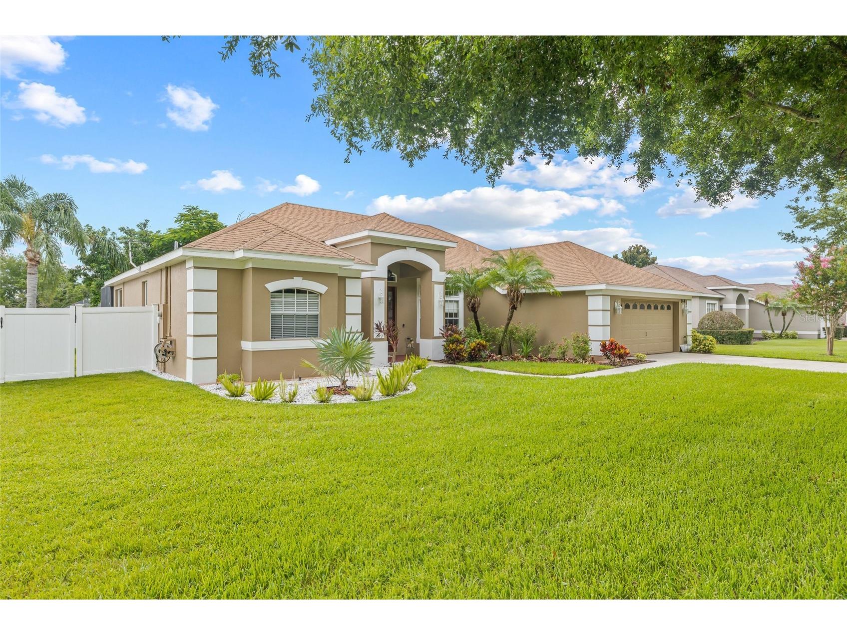 144 Costa Loop Street Auburndale FL 33823 L4954165 image1