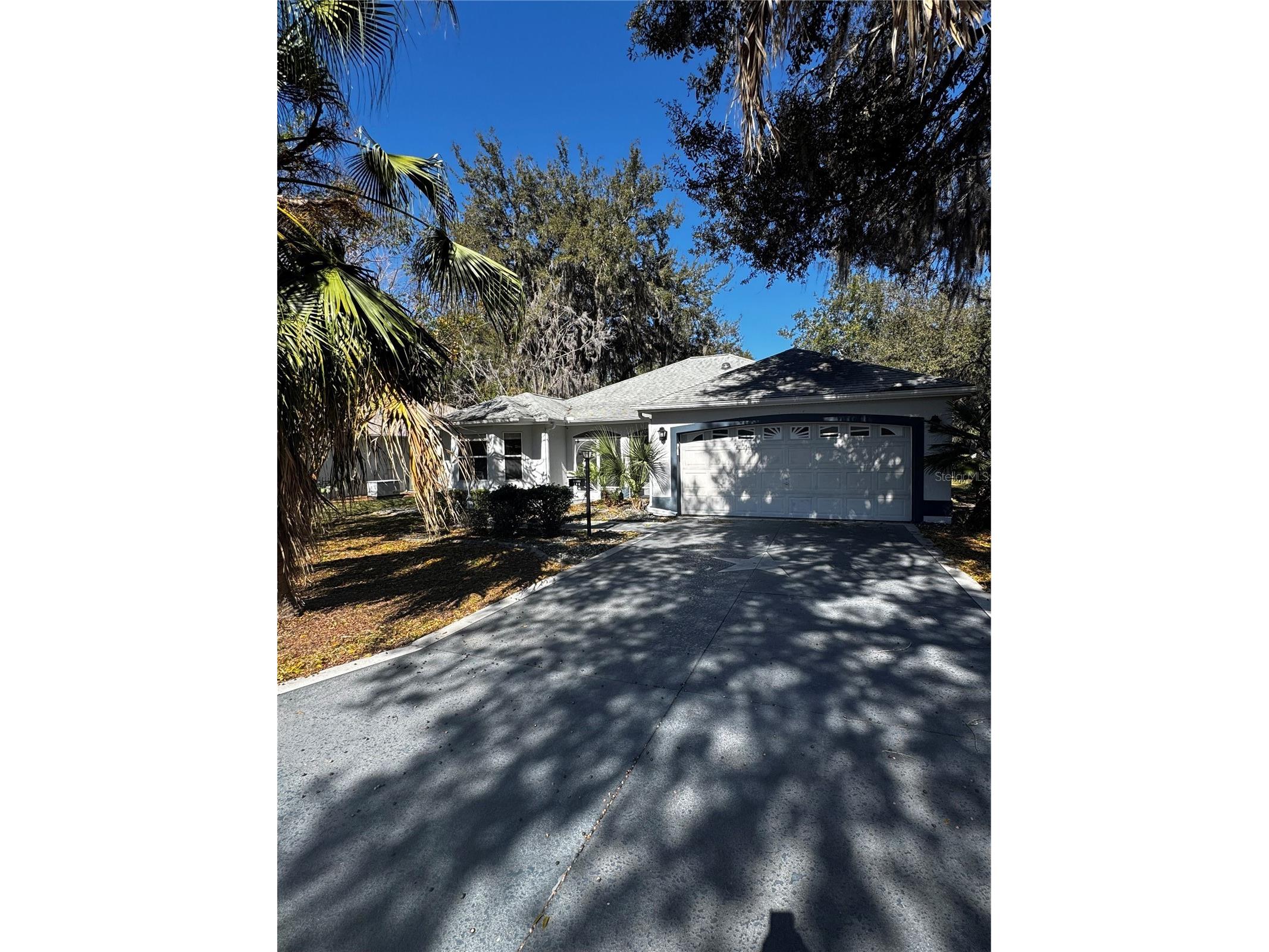 144 Costa Mesa Drive Lady Lake FL 32159 R4910662 image1