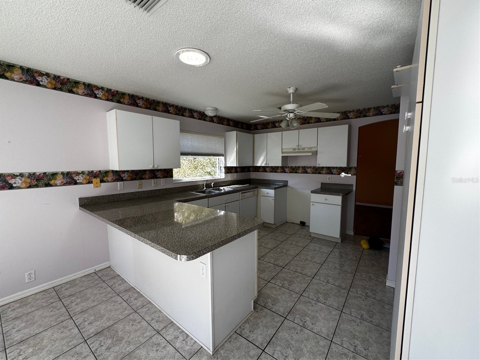 144 Costa Mesa Drive Lady Lake FL 32159 R4910662 image2