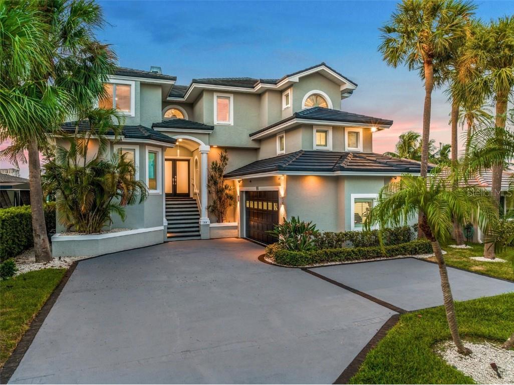 144 Devon Drive Clearwater FL 33767 - INTRACOASTAL WATERWAY U8207716 image1