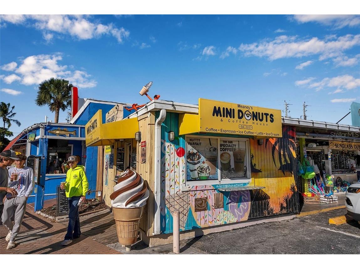 144 Garden Lane Sarasota FL 34242 A4673372 image31