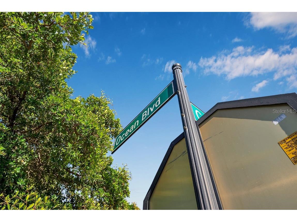 144 Garden Lane Sarasota FL 34242 A4673372 image33