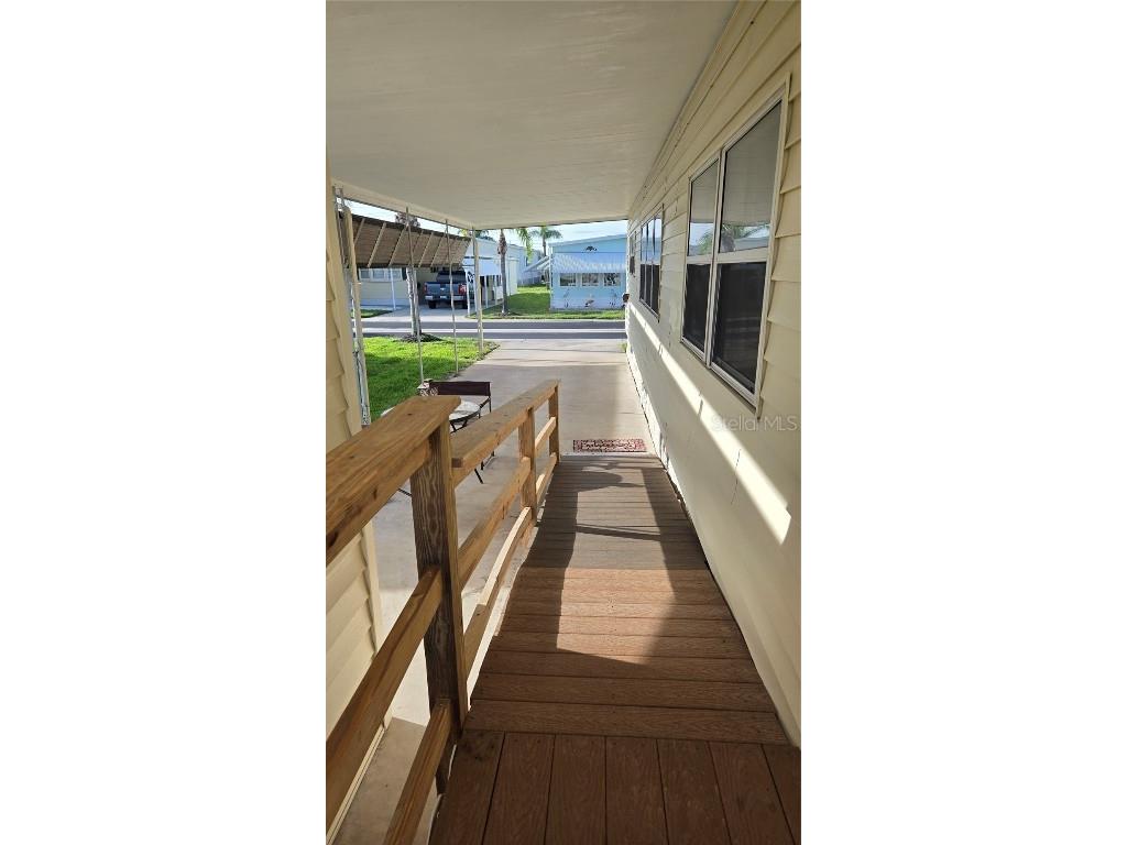 144 Melody Lane Tarpon Springs FL 34689 TB8371006 image16