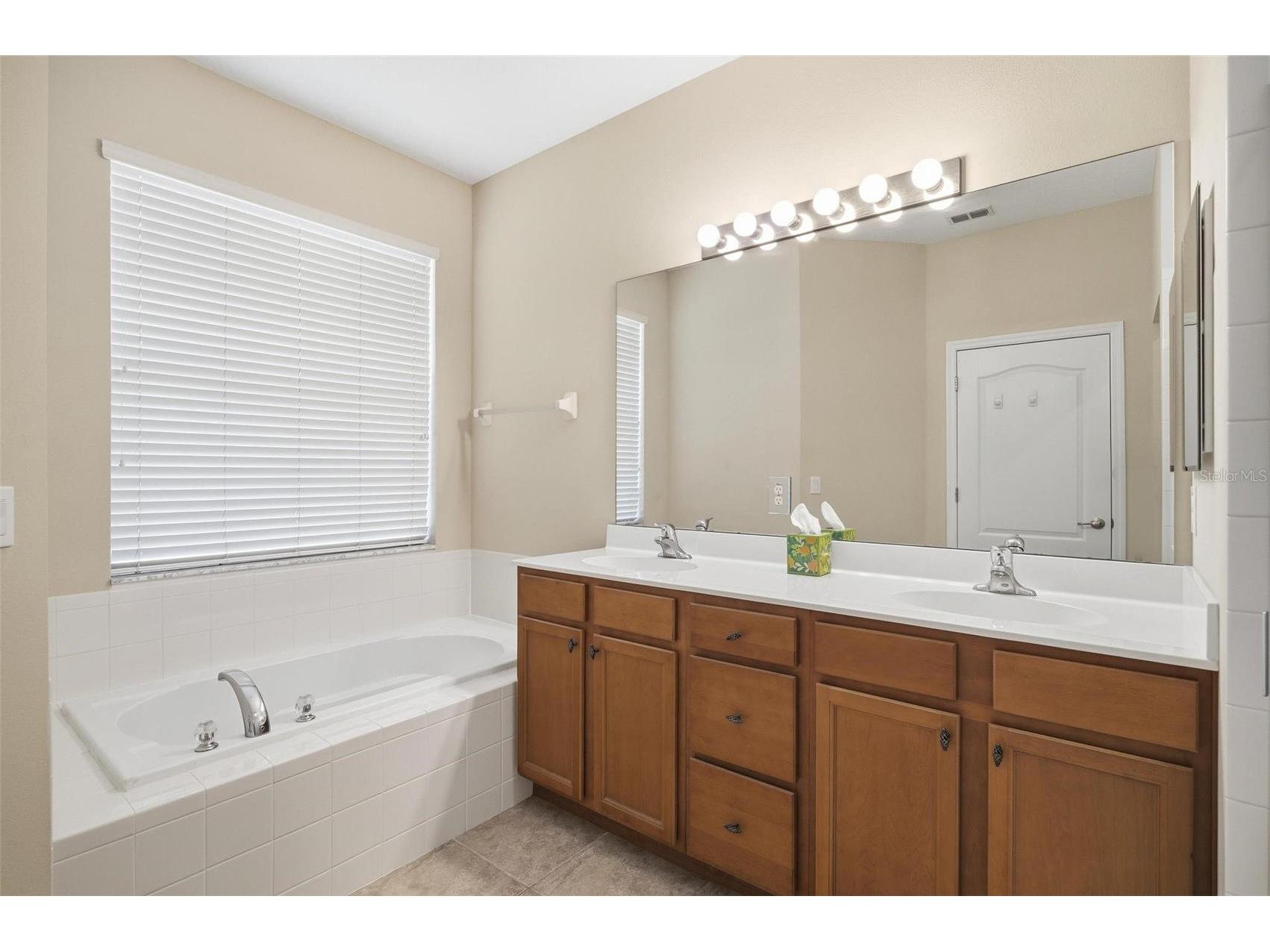 144 Mendoza Circle Daytona Beach FL 32124 FC318073 image33
