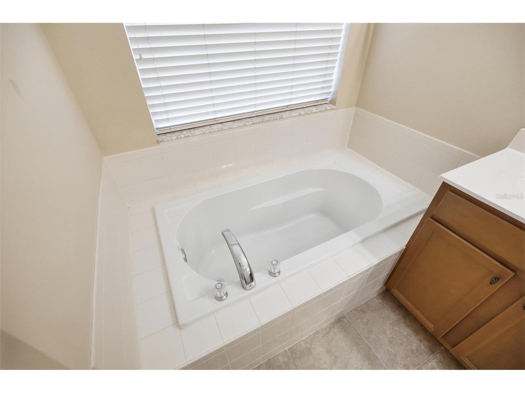 144 Mendoza Circle Daytona Beach FL 32124 FC318073 image36