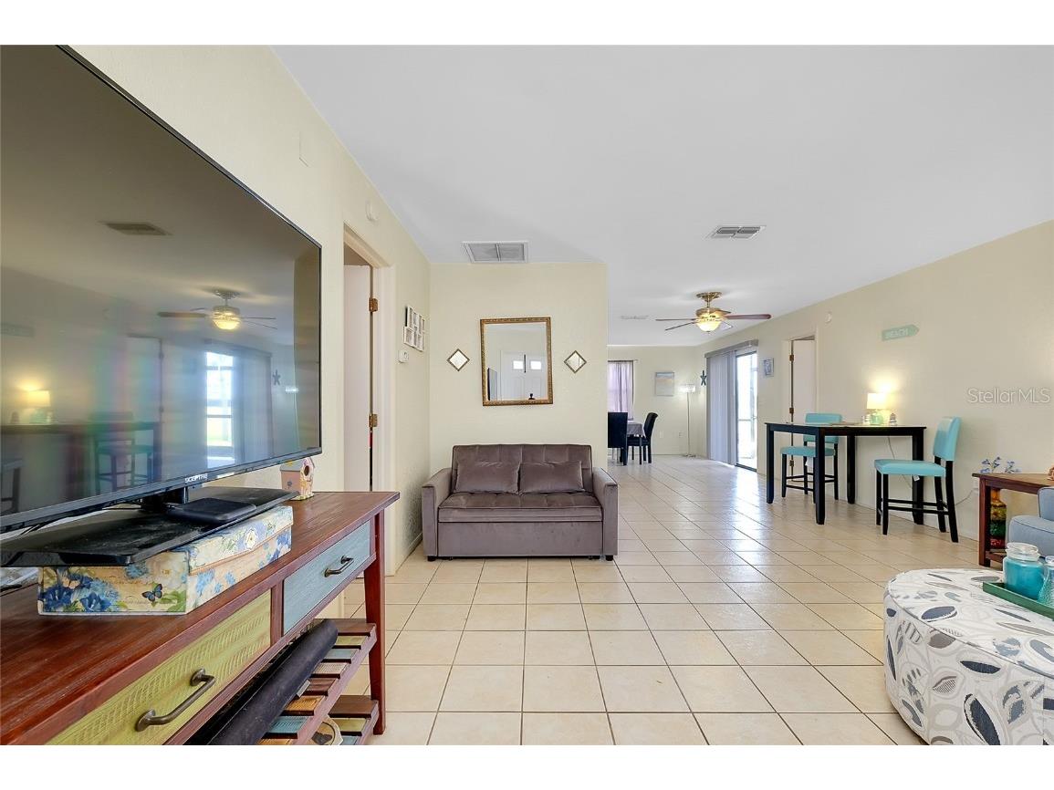 144 Rotonda Circle Rotonda West FL 33947 N6138638 image4