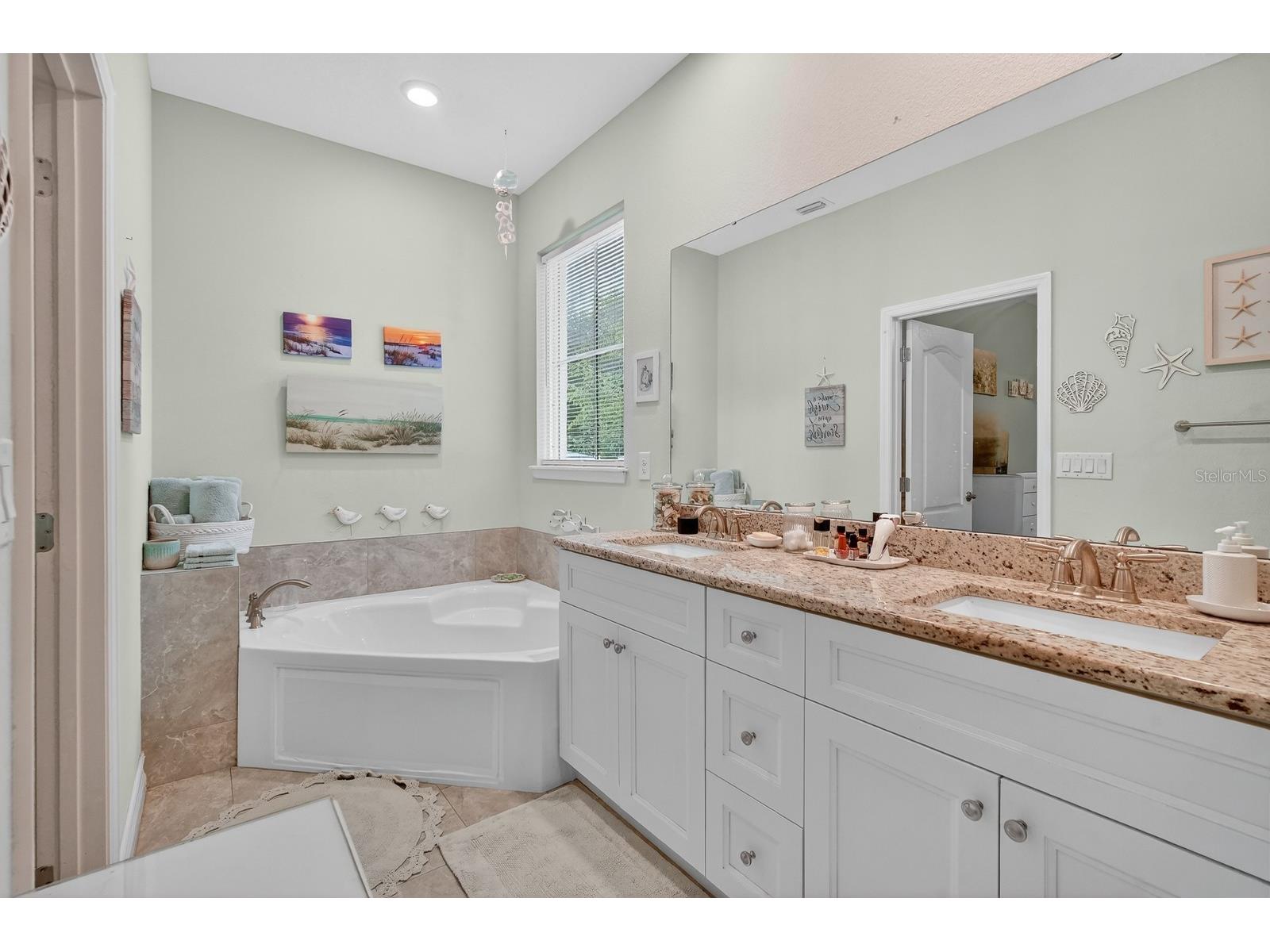 1440 10th Street Orange City FL 32763 V4948164 image24