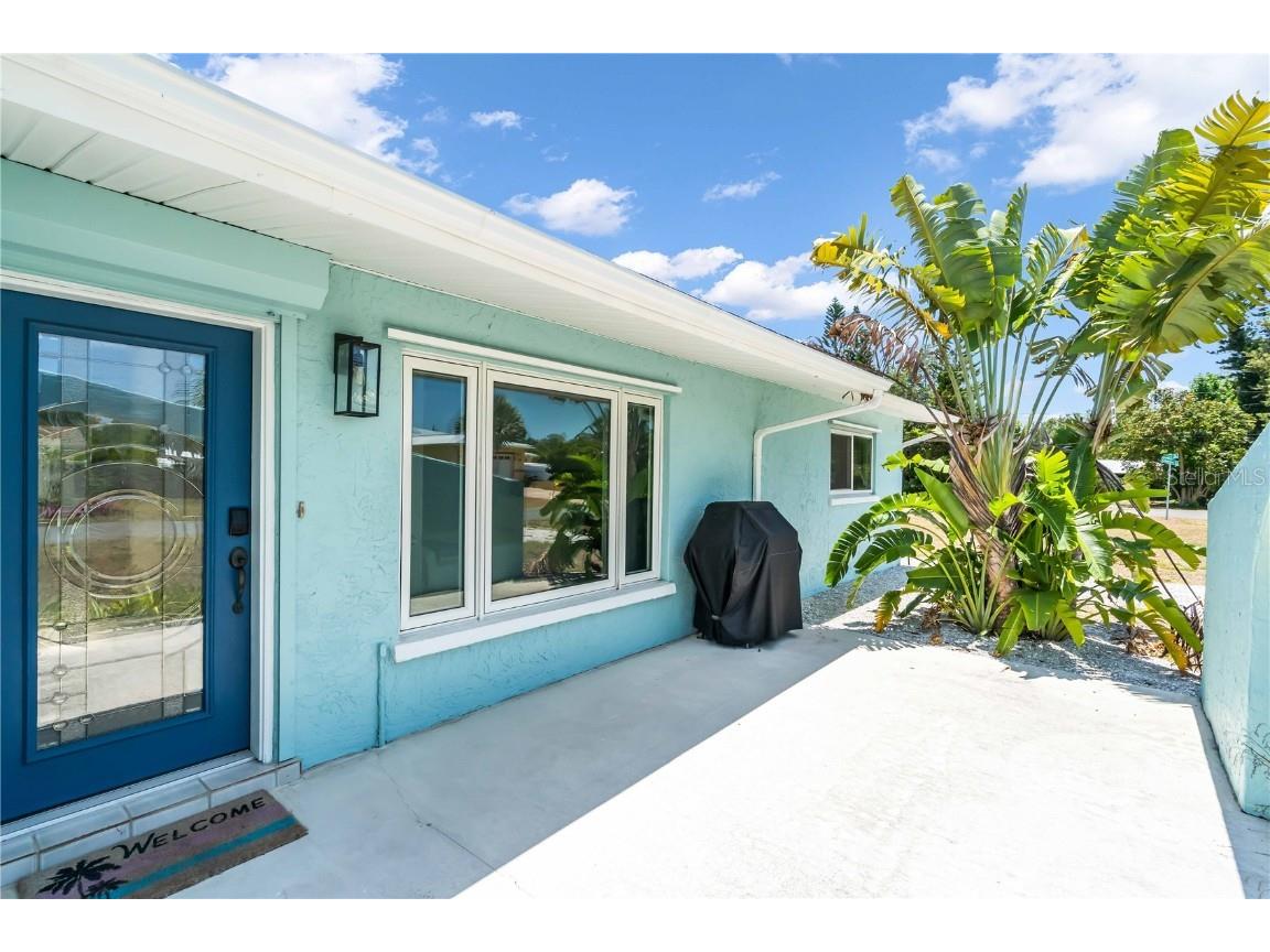 1440 Pearl Street, Nokomis, FL, 34275 | MLS: A4612993 | Edina Realty
