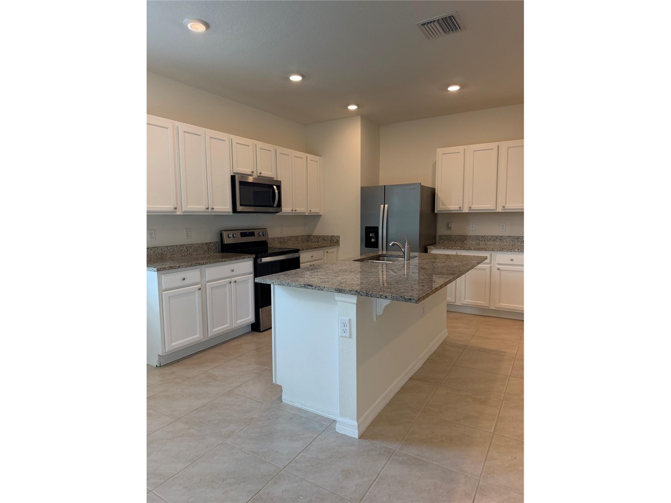 1440 Plank Place Davenport FL 33837 S5150085 image4