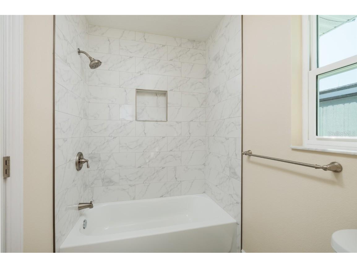 1440 Sea Gull Drive S Saint Petersburg FL 33707 TB8443182 image27