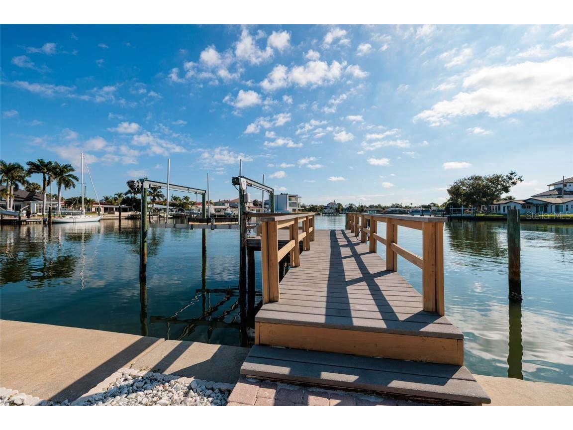 1440 Sea Gull Drive S Saint Petersburg FL 33707 TB8443182 image34