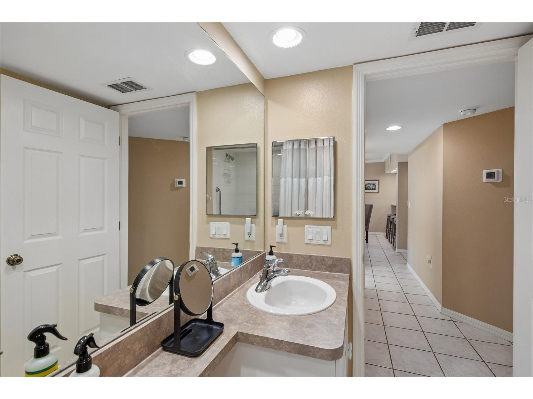 1440 Water View Drive W #106 Largo FL 33771 TB8507050 image34