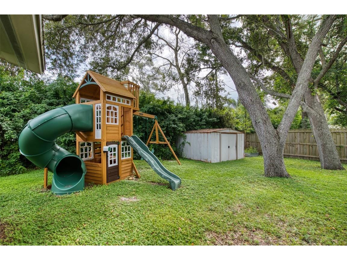 1440 Wisconsin Avenue Palm Harbor FL 34683 W7879115 image18