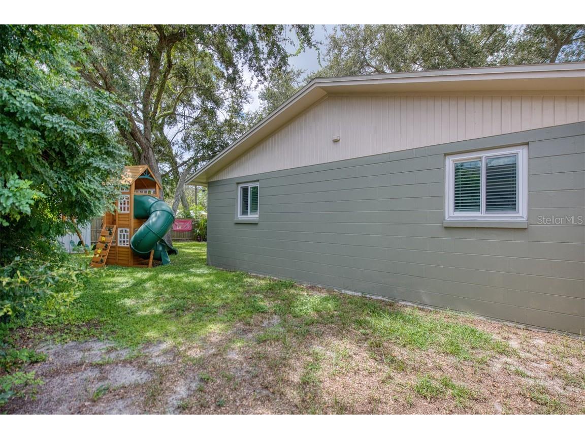 1440 Wisconsin Avenue Palm Harbor FL 34683 W7879115 image19