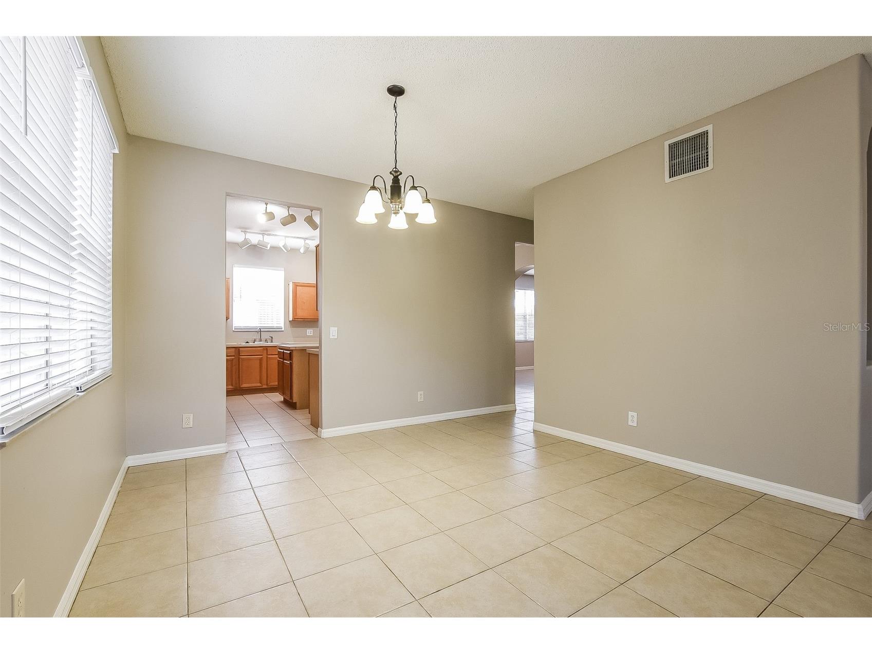 14401 Kristenright Lane Orlando FL 32826 TB8527361 image6