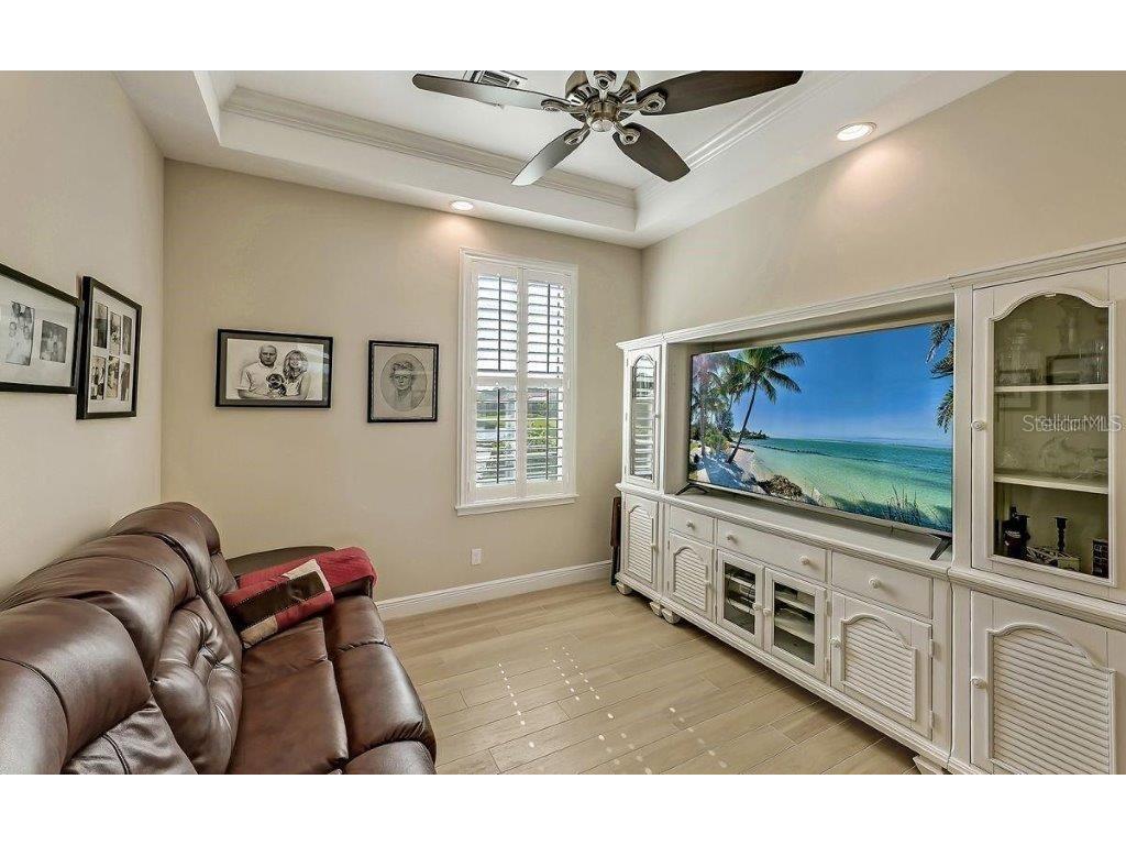 14401 Masthead Drive Osprey FL 34229 - LITTLE SARASOTA BAY A4684834 image32