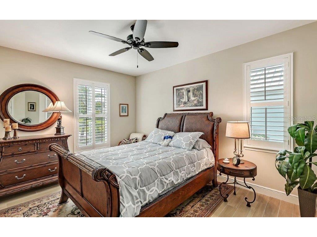 14401 Masthead Drive Osprey FL 34229 - LITTLE SARASOTA BAY A4684834 image35