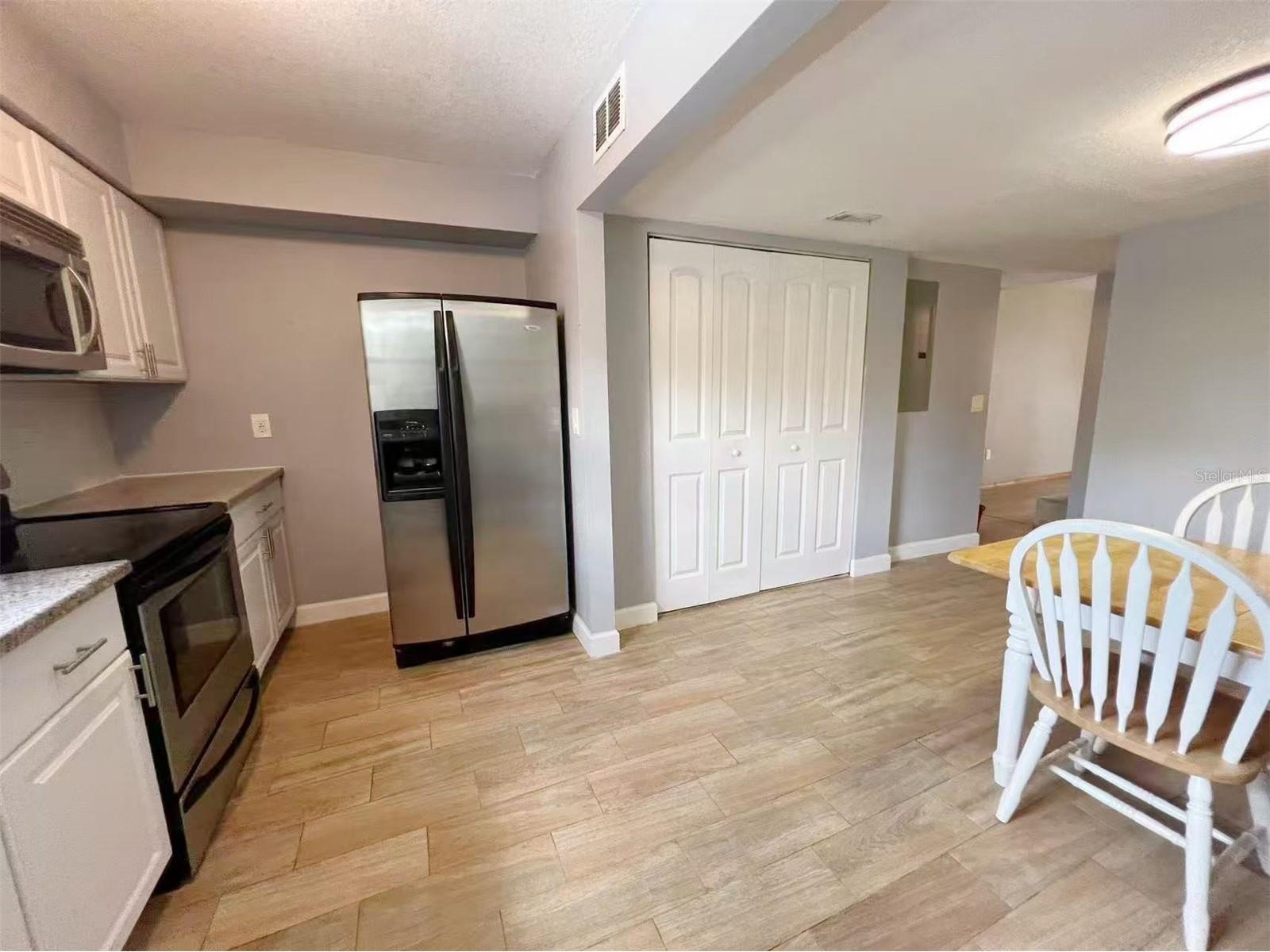 14402 Reuter Strasse Circle #223 Tampa FL 33613 TB8512111 image3