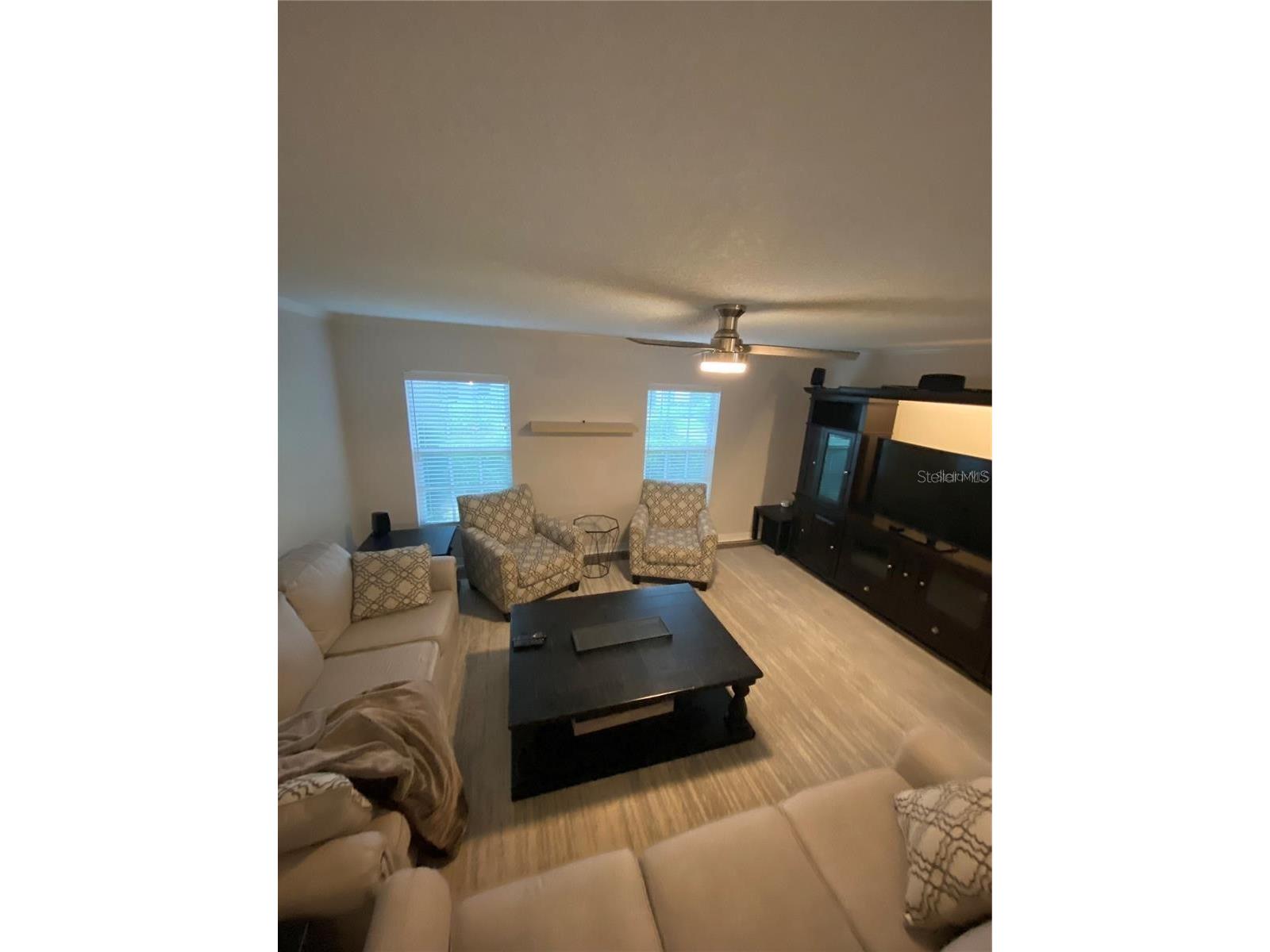 14405 Burgundy Square Tampa FL 33613 TB8524074 image10