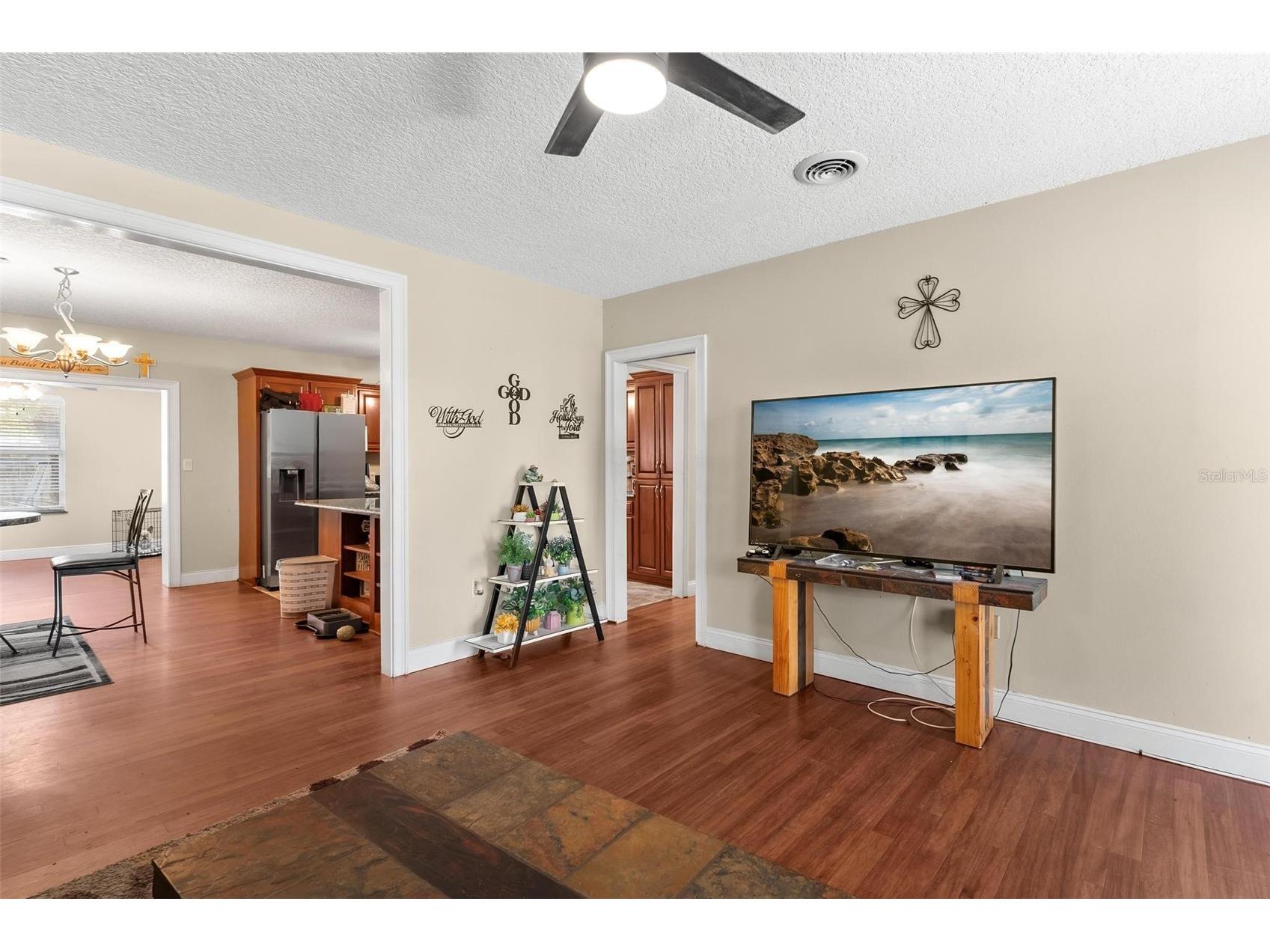 14407 Lake Junietta Drive Tavares FL 32778 G5112573 image9