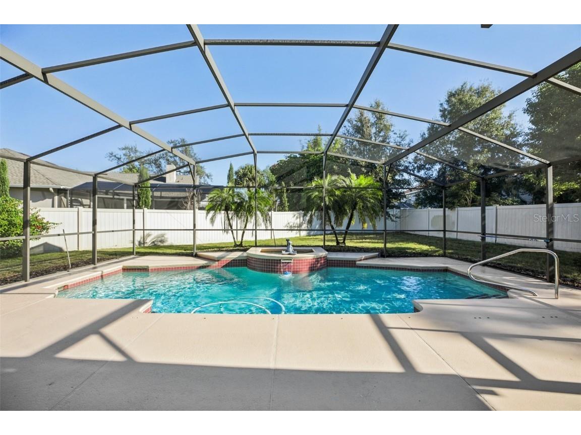 14409 Stamford Circle Orlando FL 32826 S5138877 image2