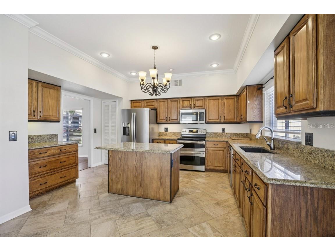 14409 Stamford Circle Orlando FL 32826 S5138877 image5