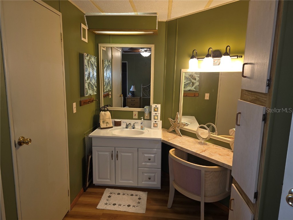 1441 Kingfisher Drive Englewood FL 34224 D6142771 image8