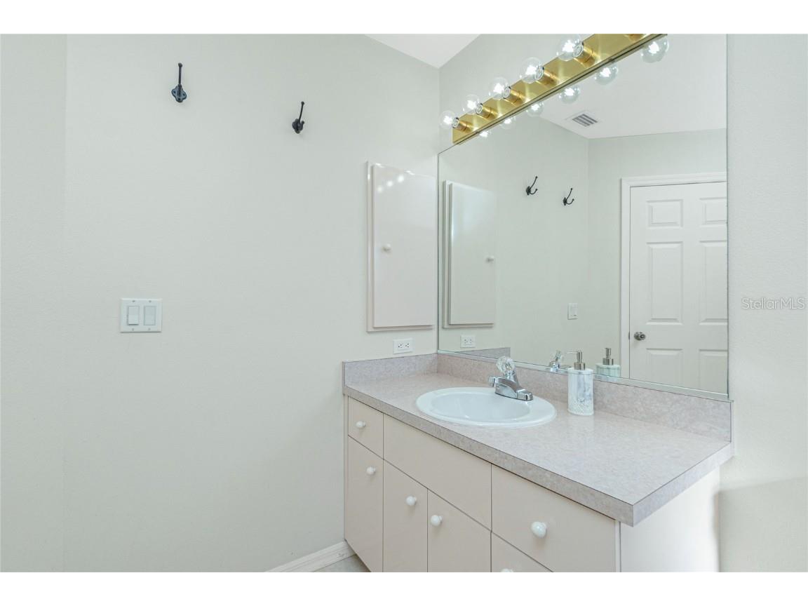 1441 Overbrook Road Englewood FL 34223 D6139559 image34