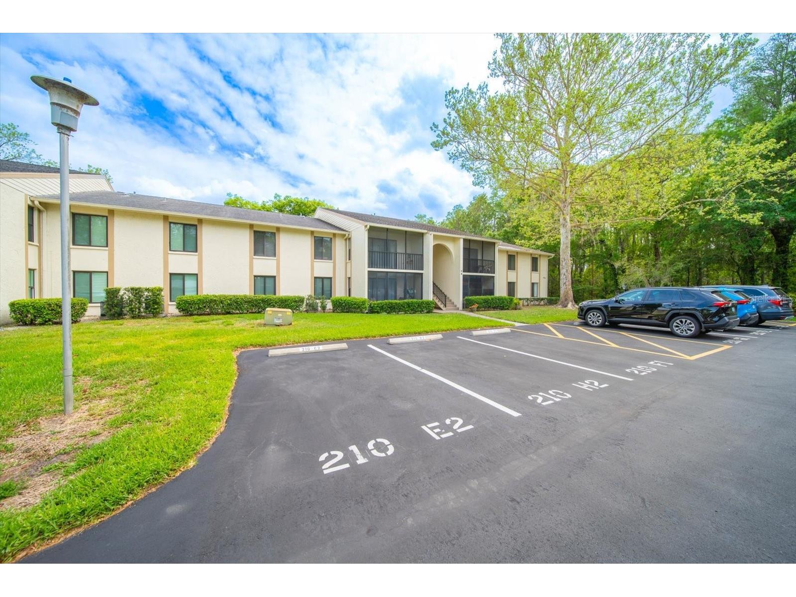 1441 Pine Glen Lane #E2 Tarpon Springs FL 34688 TB8491585 image20