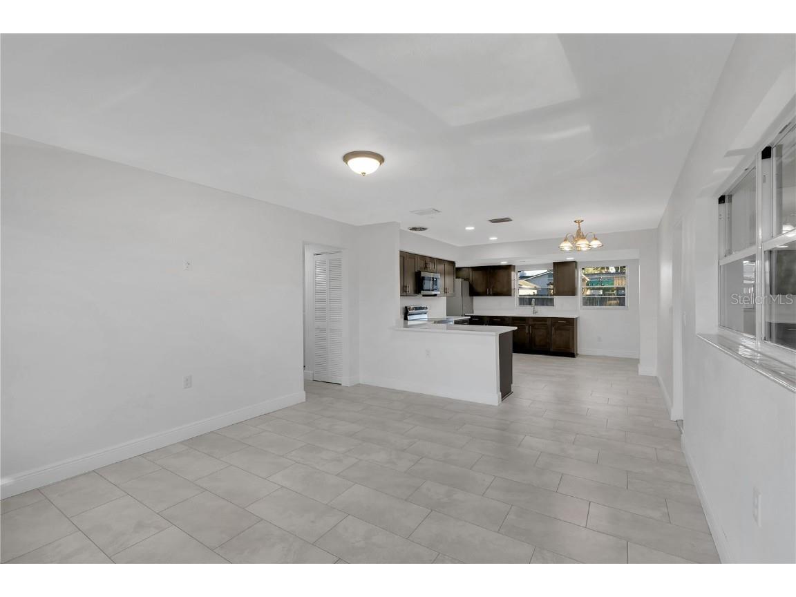 14410 Sussex Drive Orlando FL 32826 O6355366 image4