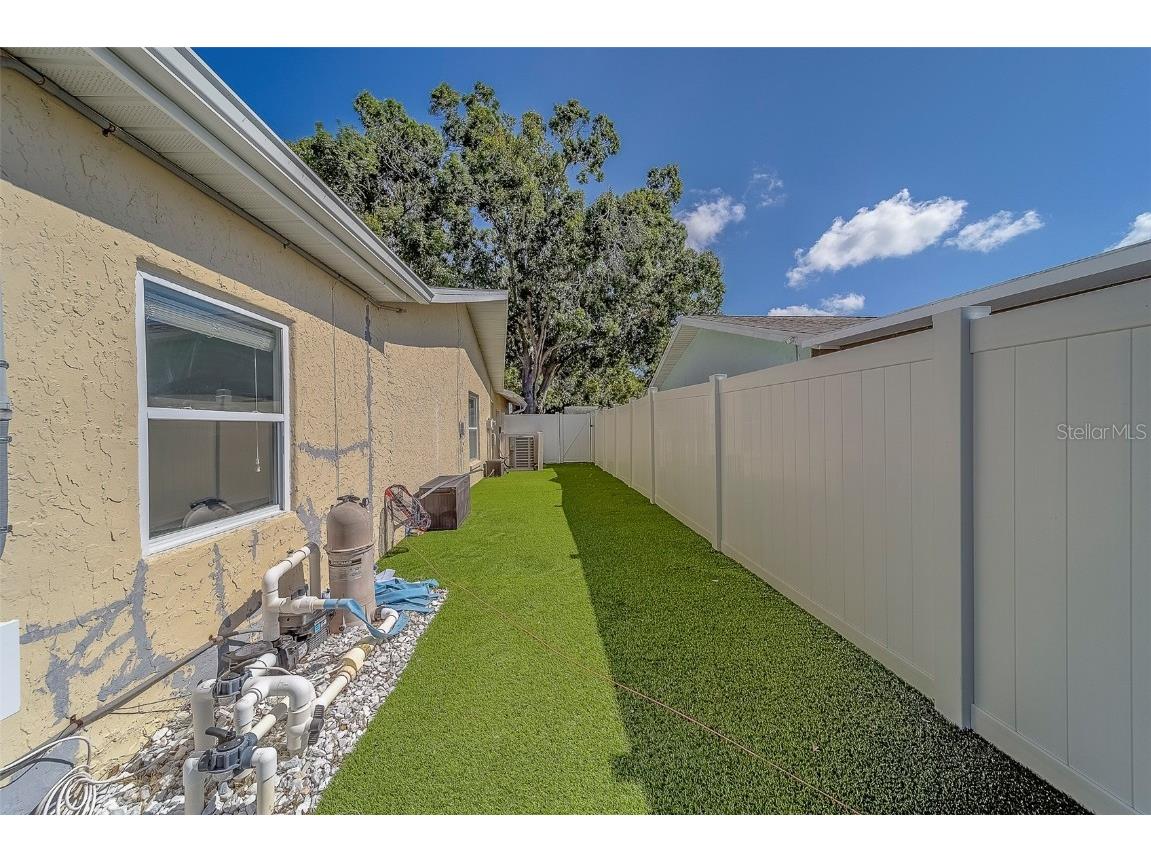 14414 91st Avenue Seminole FL 33776 TB8402379 image44