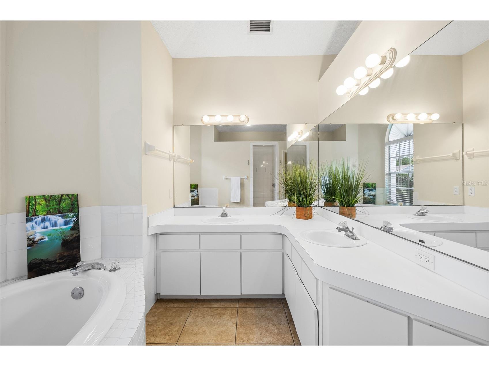 1442 Kinsmere Drive Trinity FL 34655 TB8495978 image22