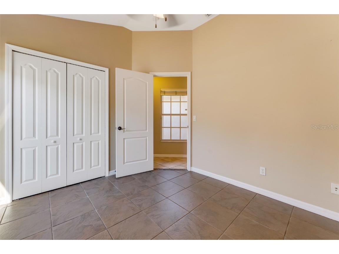 1442 Lake Shore Ranch Drive Seffner FL 33584 TB8444849 image10