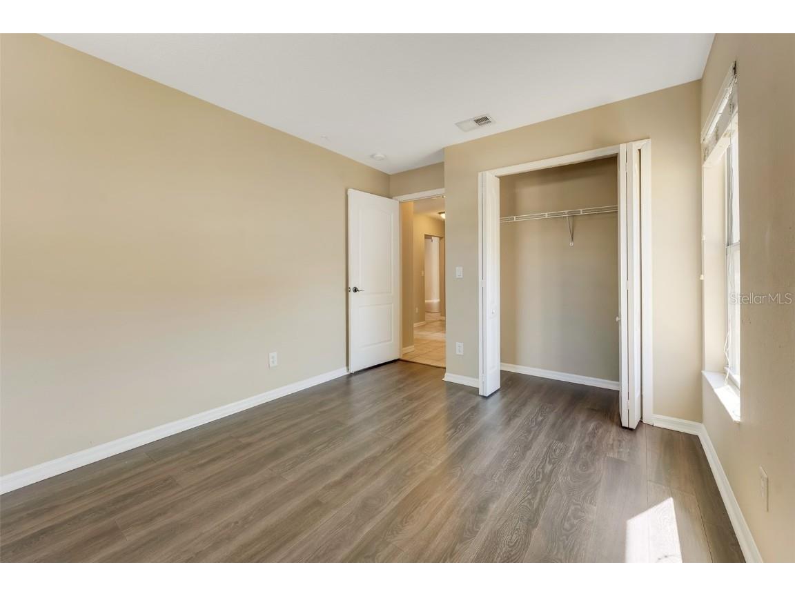 1442 Lake Shore Ranch Drive Seffner FL 33584 TB8444849 image13