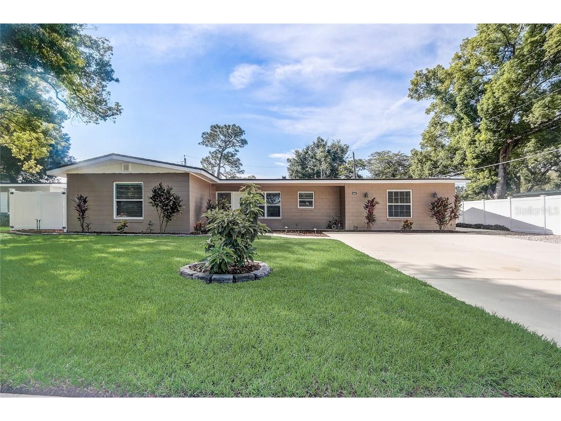 1442 Valor Street Orlando FL 32810 O6232150 image1