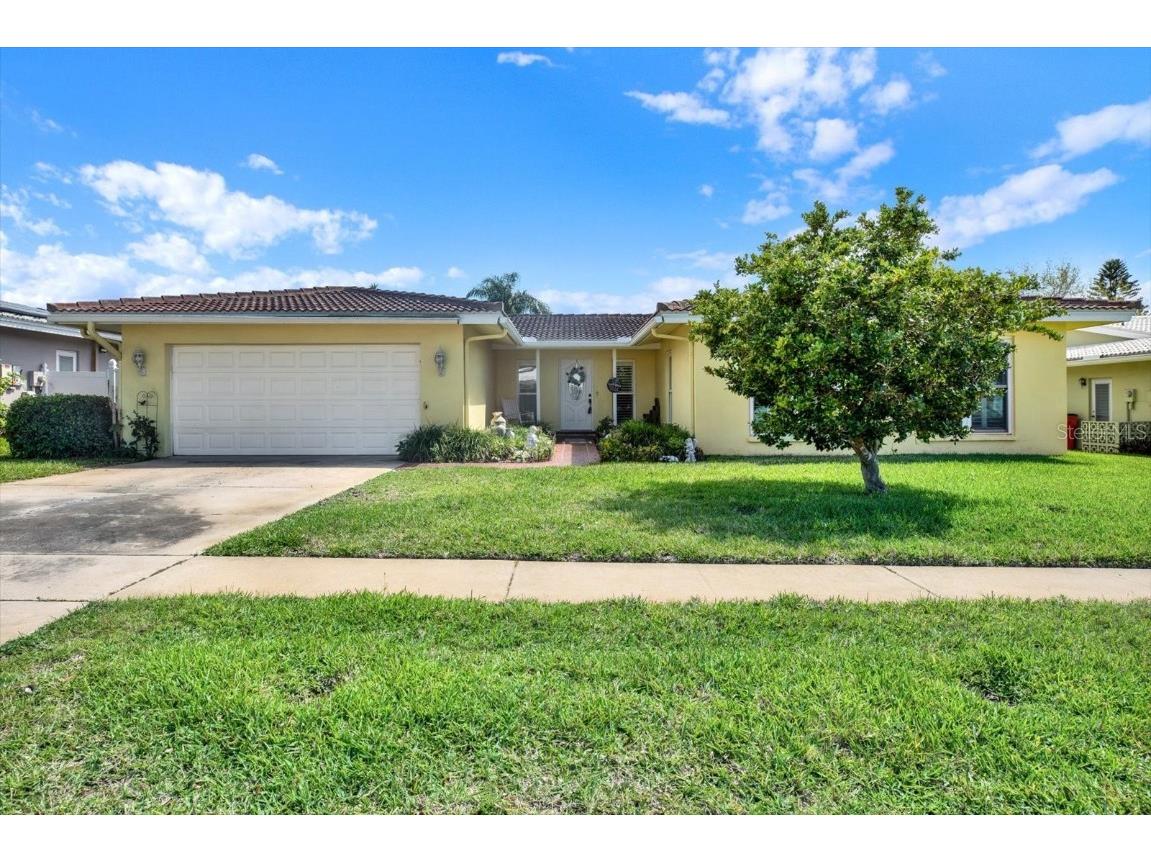 14420 Passage Way Seminole FL 33776 U8236996 image1