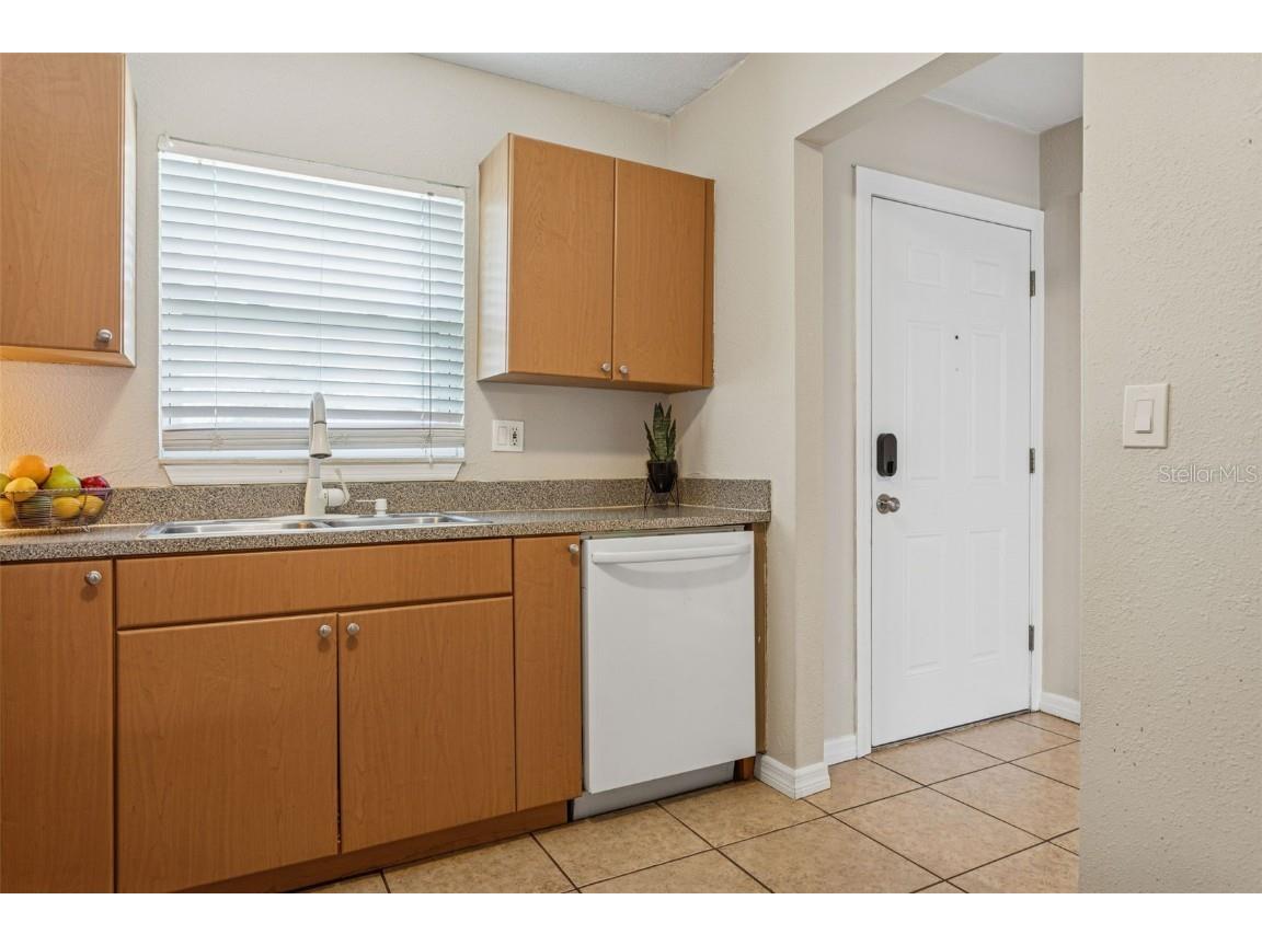 14421 Americana Circle #204 Tampa FL 33613 TB8444040 image4