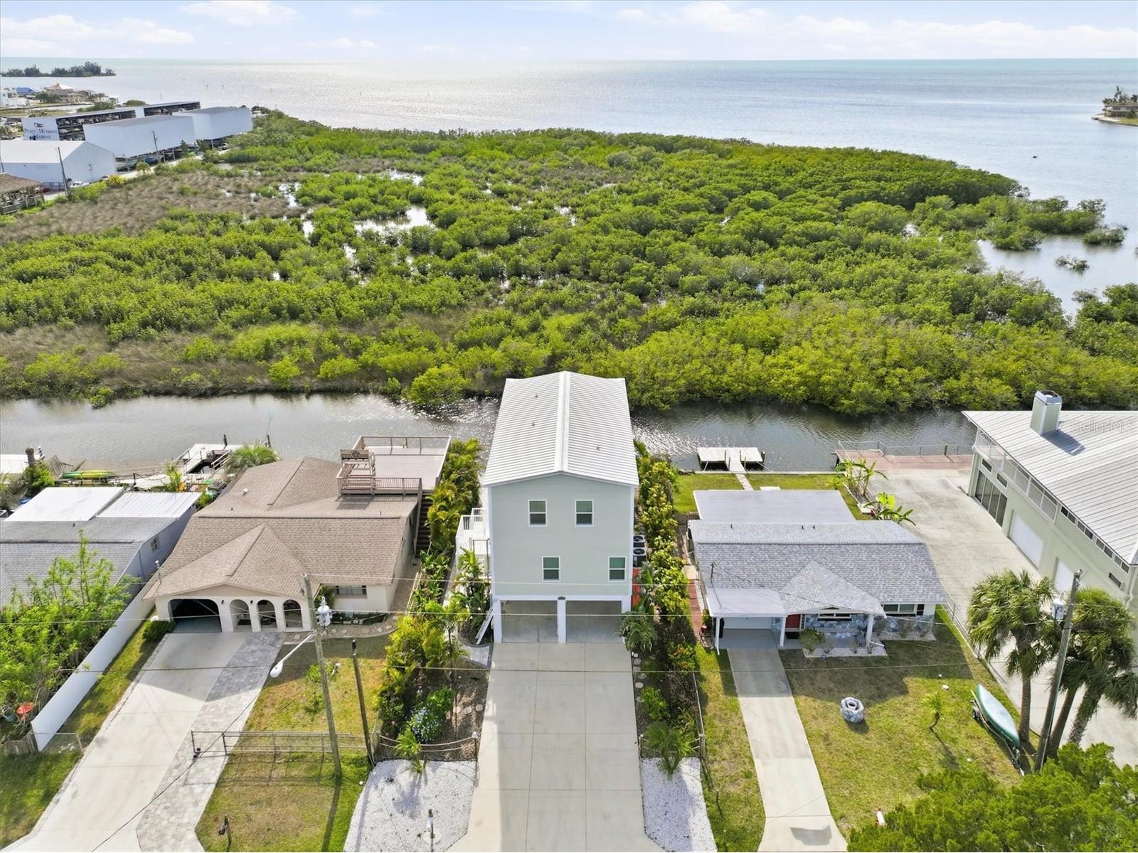 14429 Birch Street Hudson FL 34667 - GULF VIEWS AND DIRECT ACCESS W7885099 image1