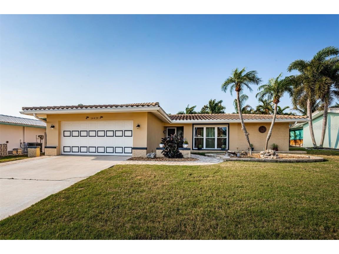 14429 Yacht Club Boulevard Seminole FL 33776 U8241797 image1