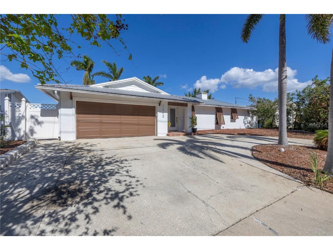 1443 46th Avenue NE Saint Petersburg FL 33703 TB8334381 image1