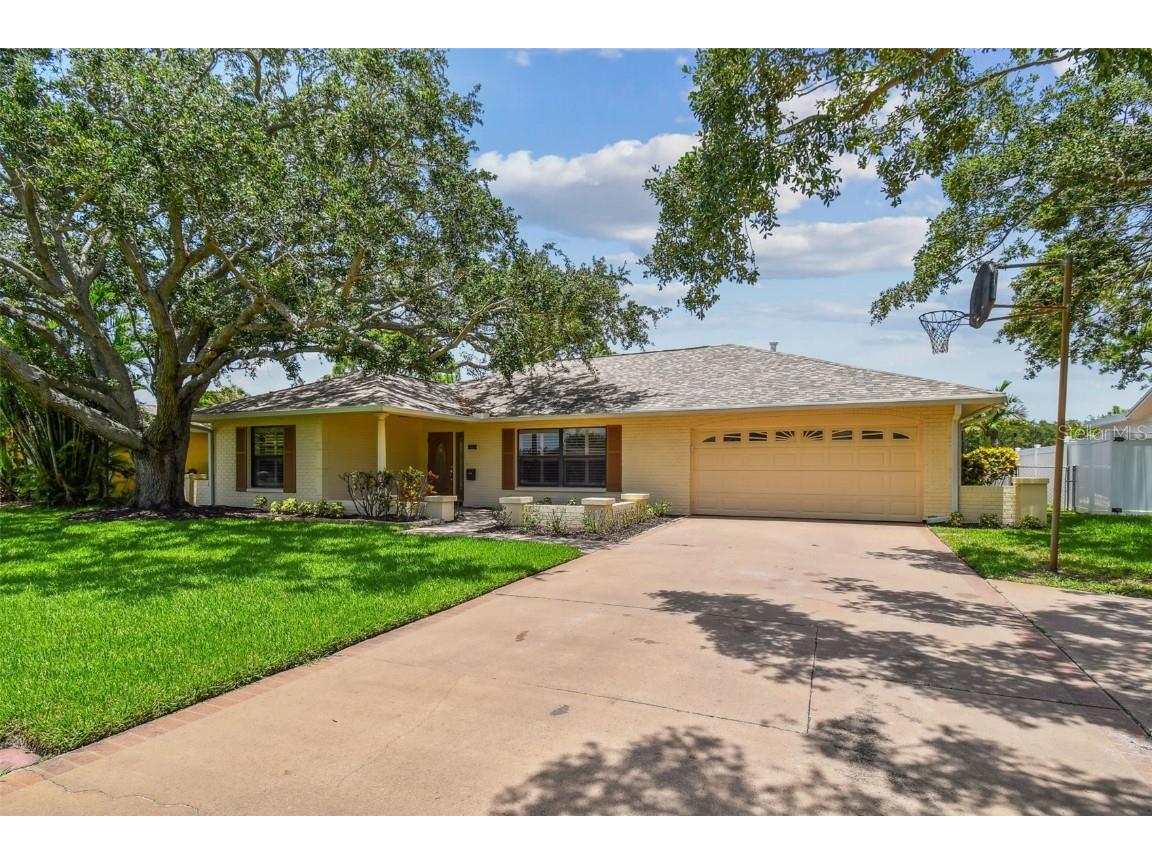 1443 54th Avenue NE Saint Petersburg FL 33703 TB8394885 image1