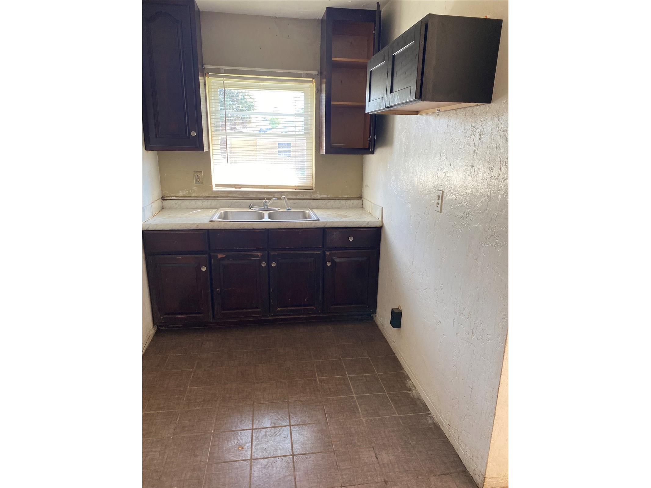 1443 5th Street S Saint Petersburg FL 33701 TB8425681 image4