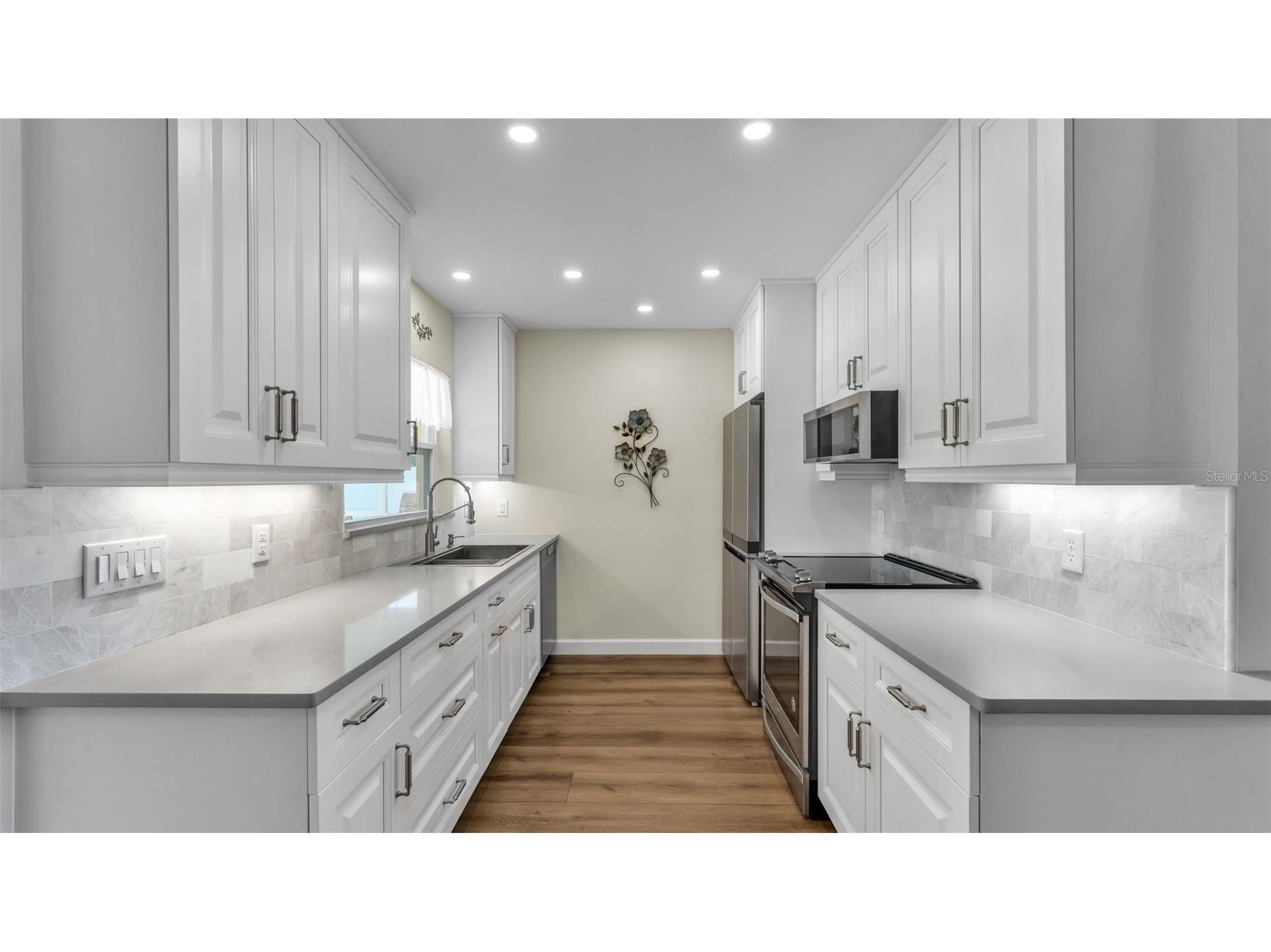 1443 Eastfield Drive Clearwater FL 33764 L4961236 image8