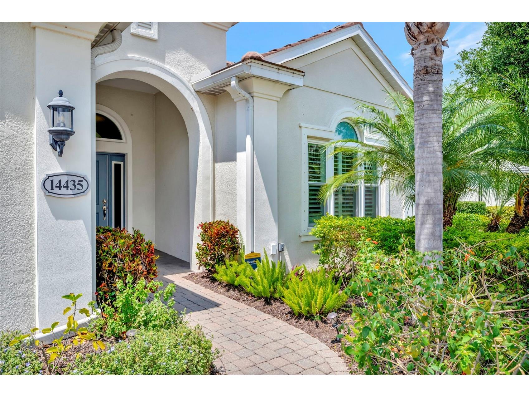 14435 Whitemoss Terrace Lakewood Ranch FL 34202 A4691774 image1