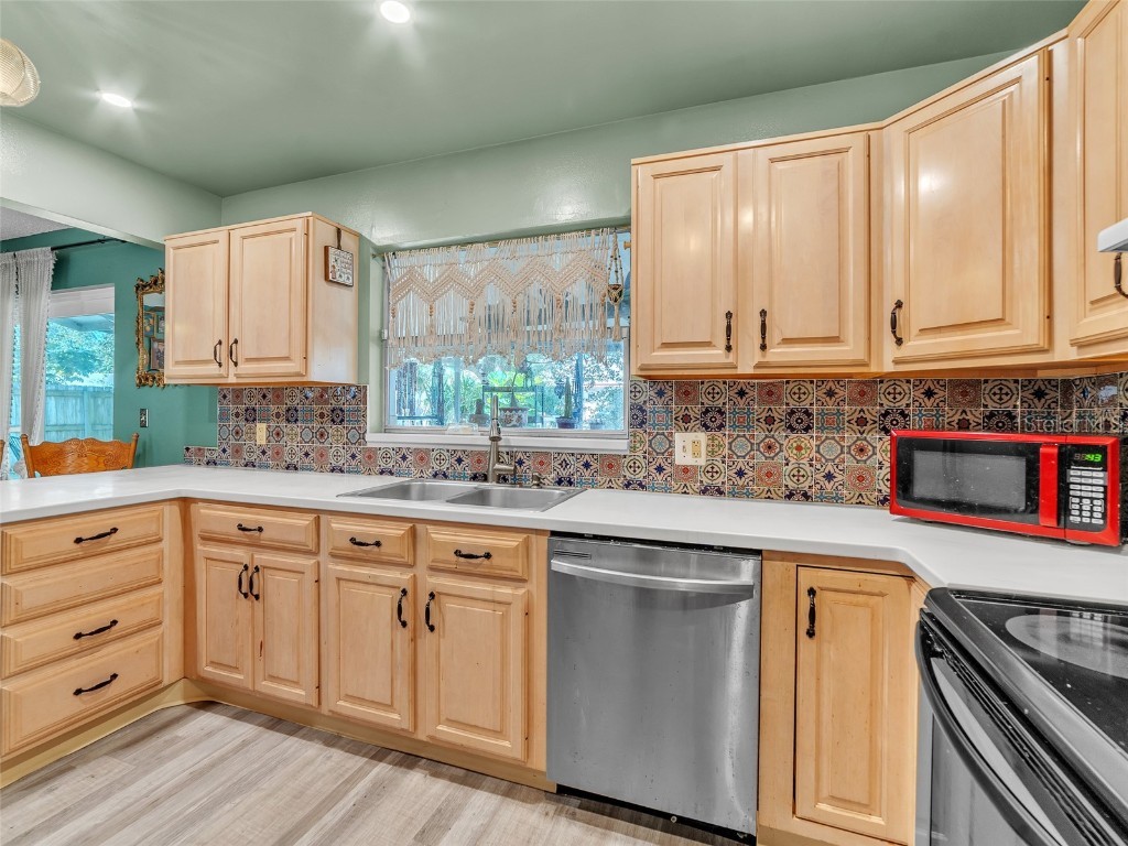 1444 Cottonwood Terrace Dunedin FL 34698 TB8451697 image11