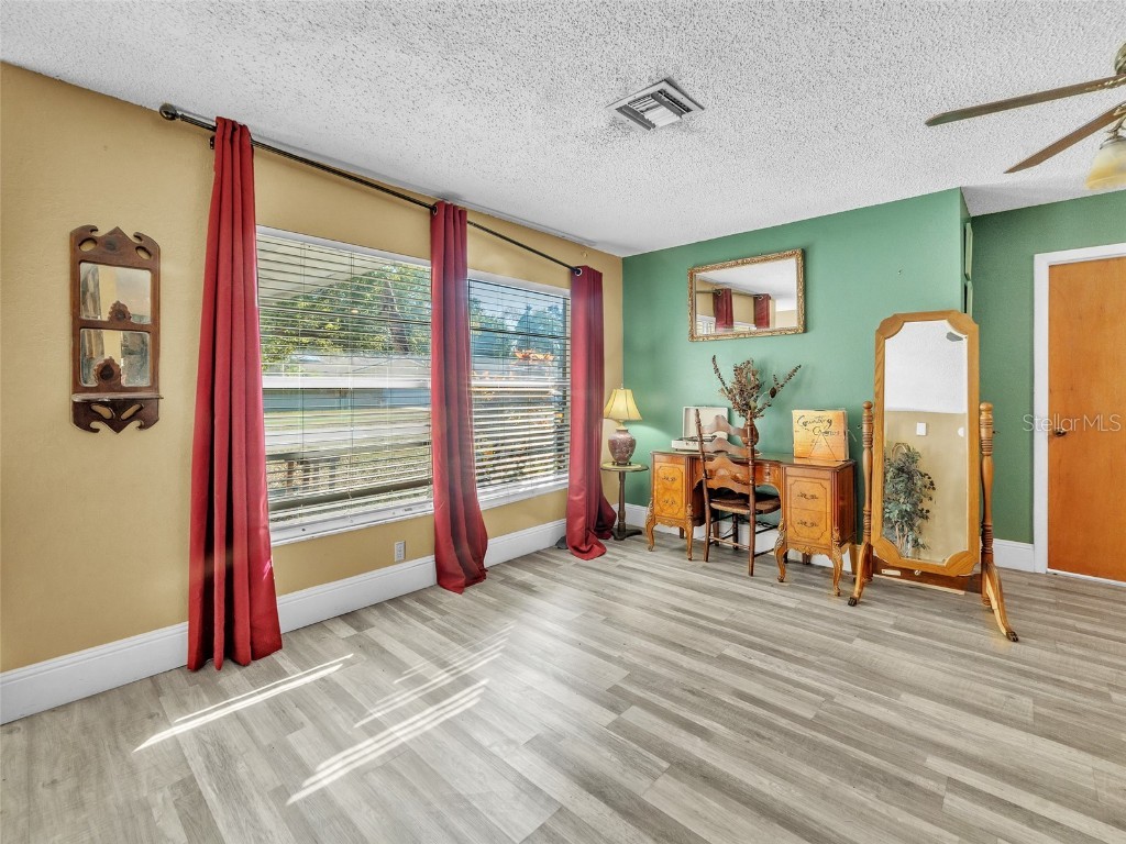 1444 Cottonwood Terrace Dunedin FL 34698 TB8451697 image6