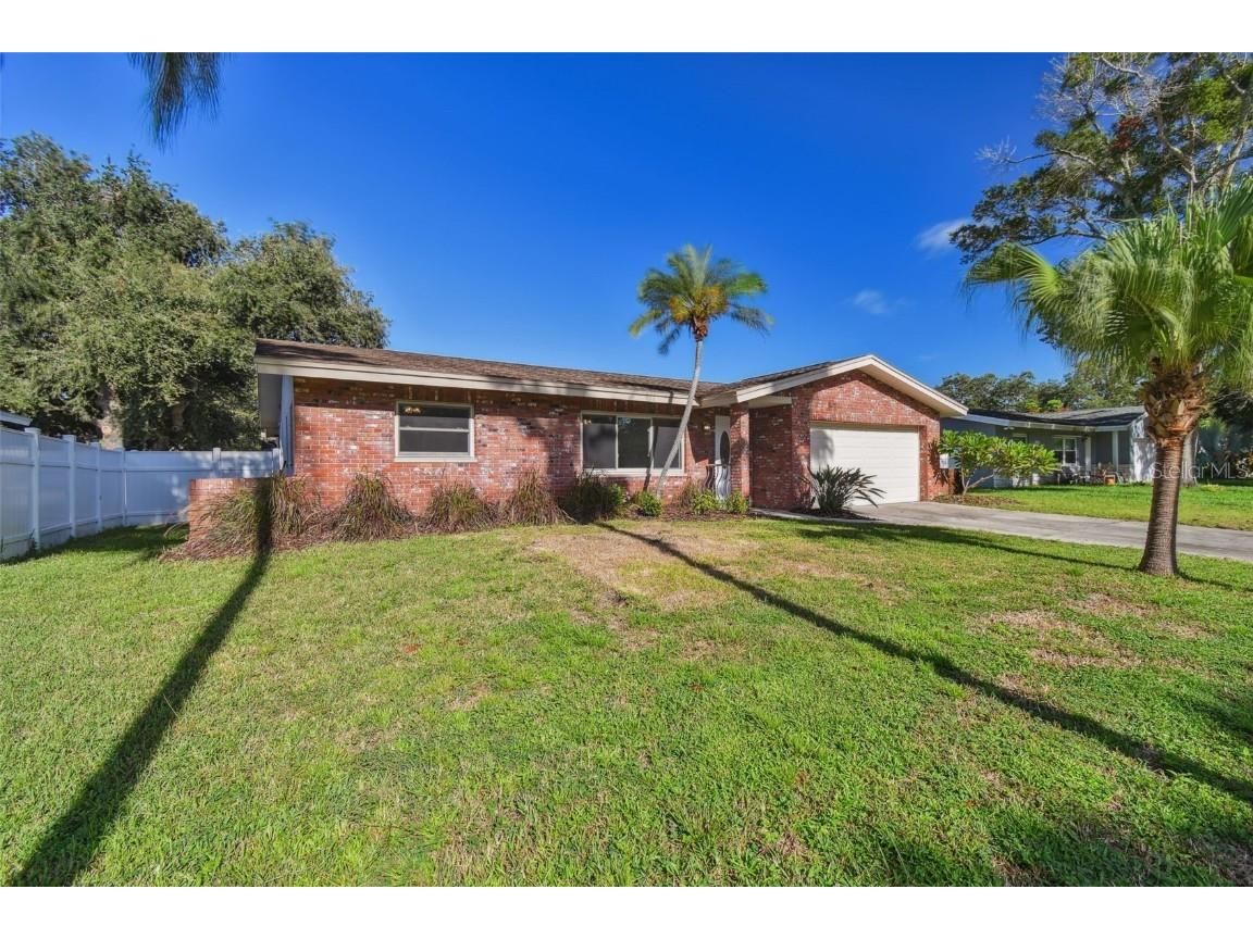 1444 Dinnerbell Lane E Dunedin FL 34698 U8255689 image1