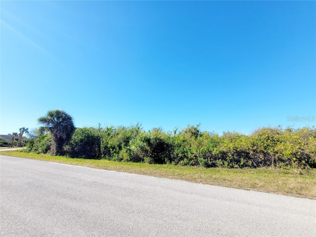 14442 Amestoy Avenue Port Charlotte FL 33981 A4644807 image2
