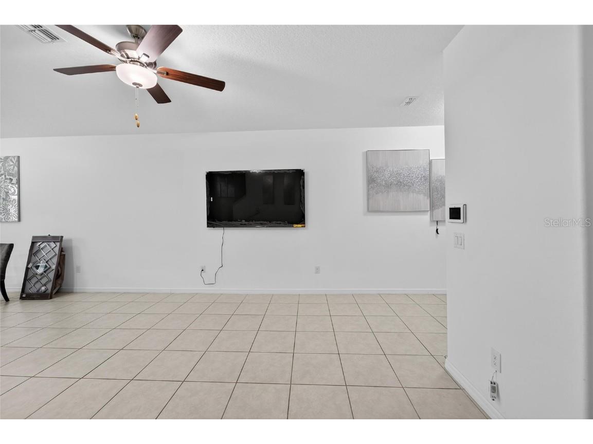 14446 Editors Note Street Ruskin FL 33573 TB8417406 image19