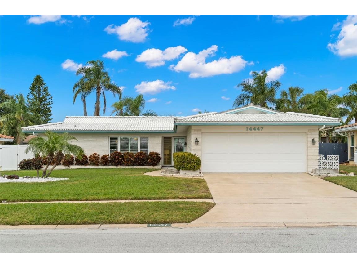 14447 Yacht Club Boulevard Seminole FL 33776 U8227822 image1